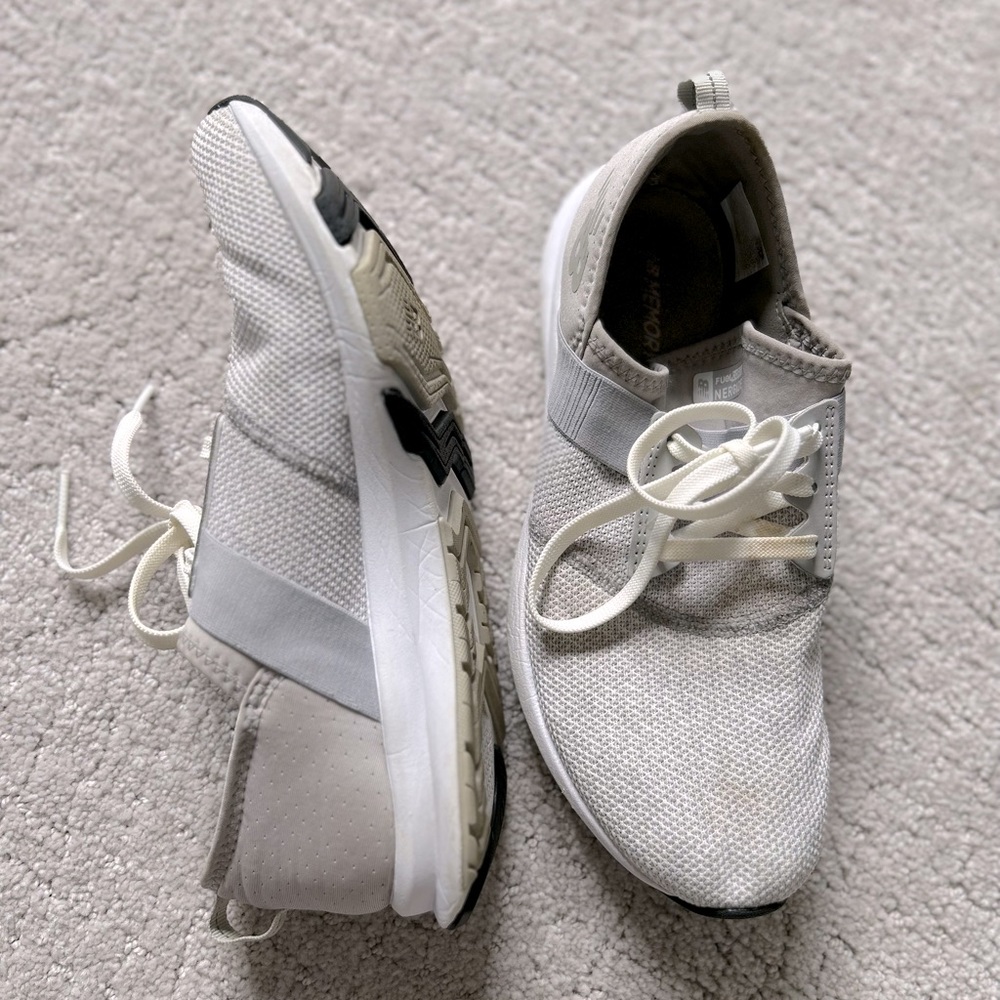 Women’s new balance athletic sneakers